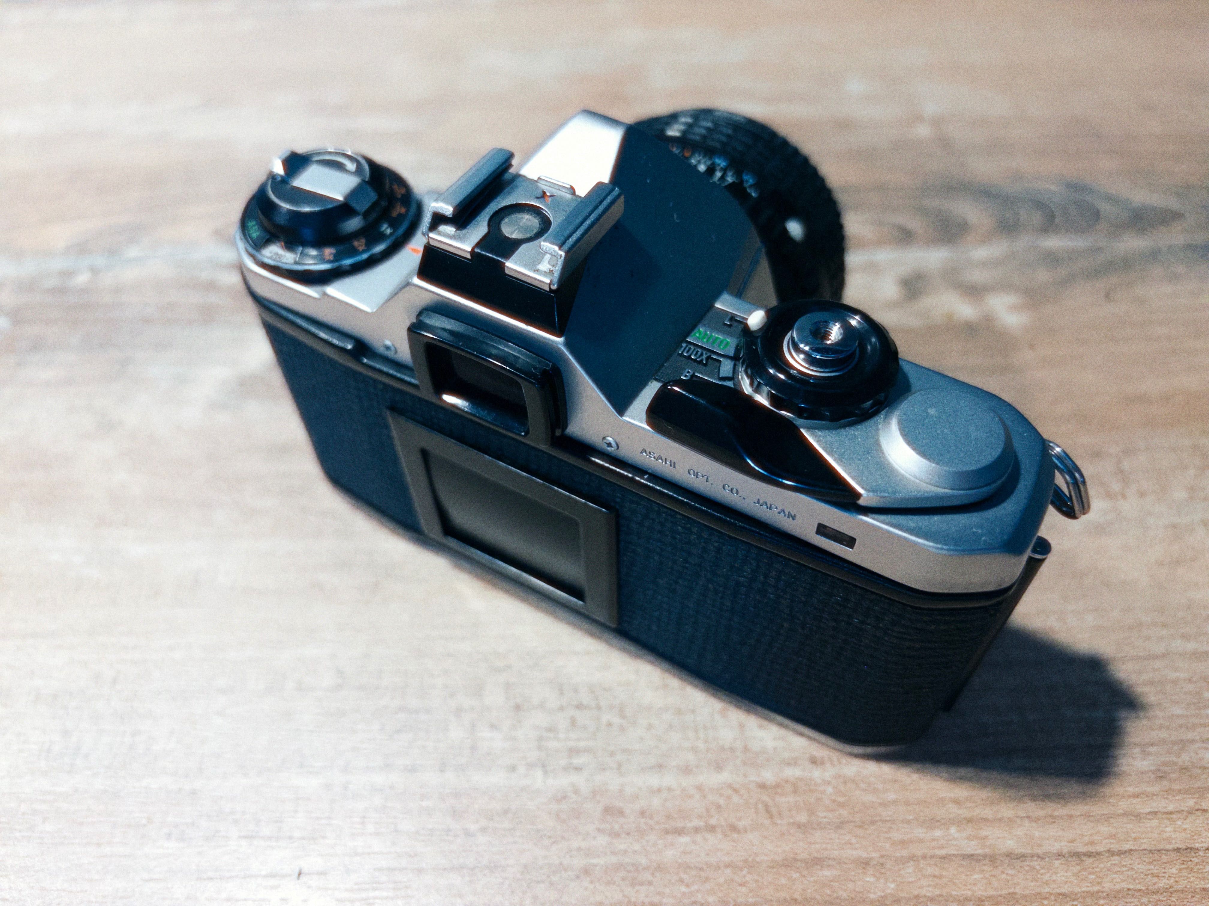 Pentax ME + Pentax 50 1.7