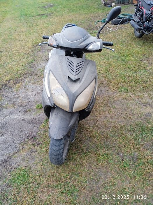 Продам скутер та мото