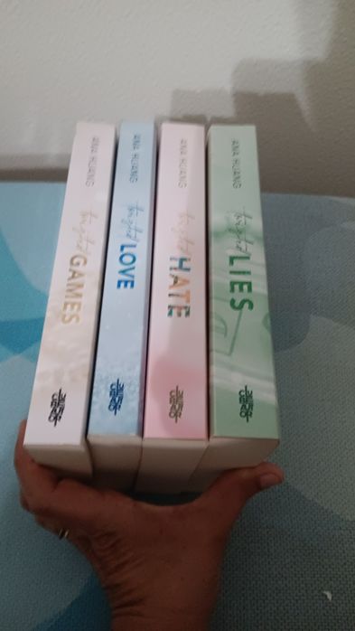 Ana Huang- saga completa