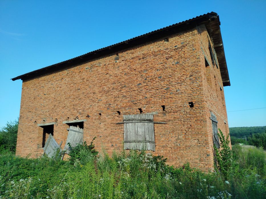 Продам незавершений будинок в Павлівці