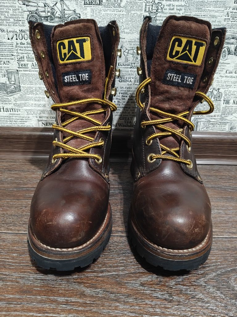 Кроссовки, кожаные ботинки CAT Caterpillar