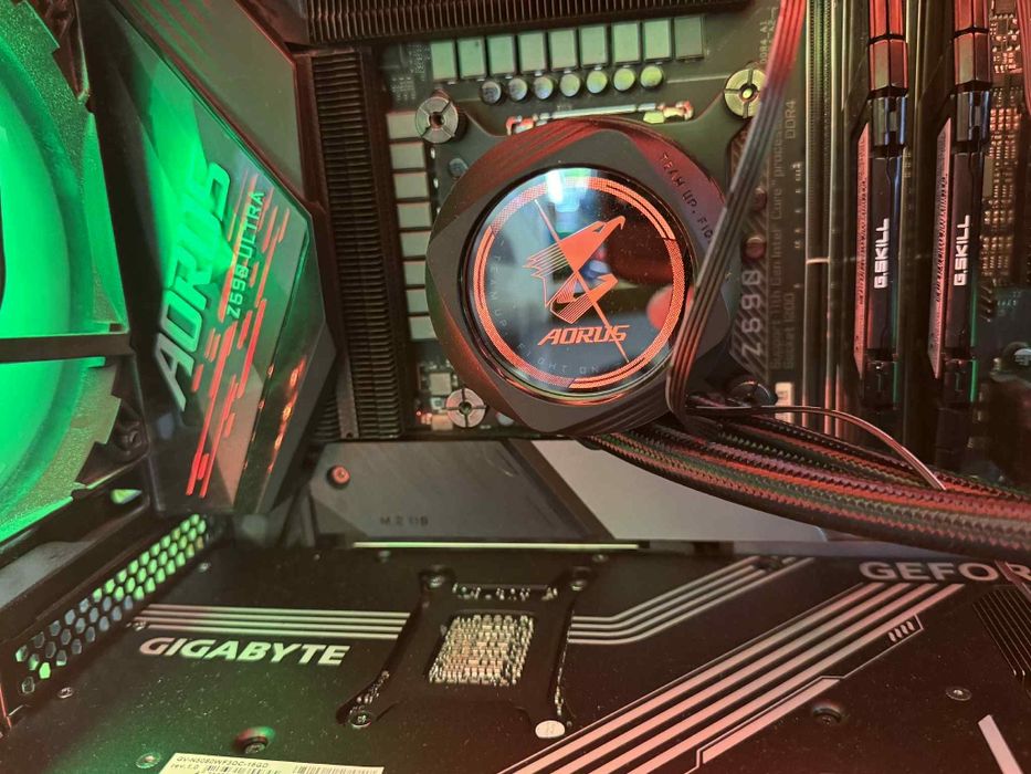 Procesor i7-11700kf kości ram 2x16gb  płyta główna z590 Gigabyte Aorus