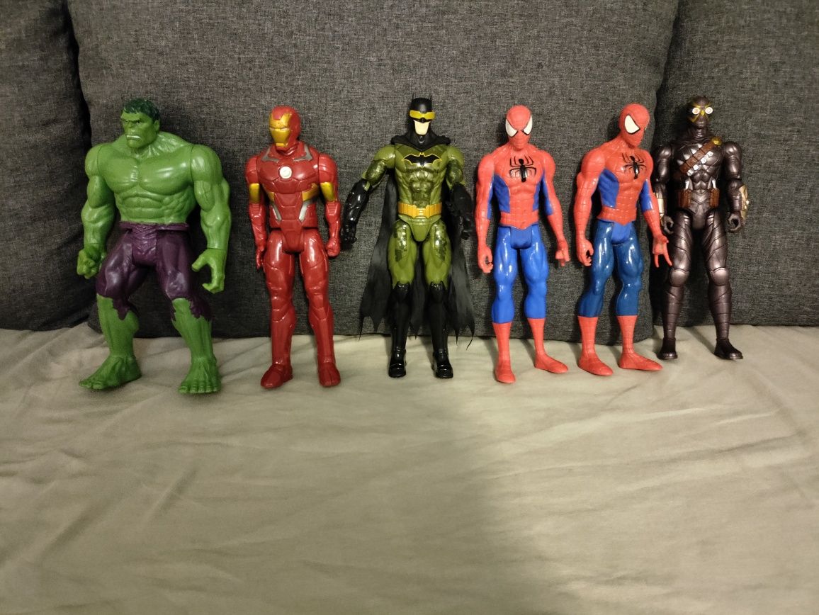 Super heróis Marvel Bonecos 28 cm