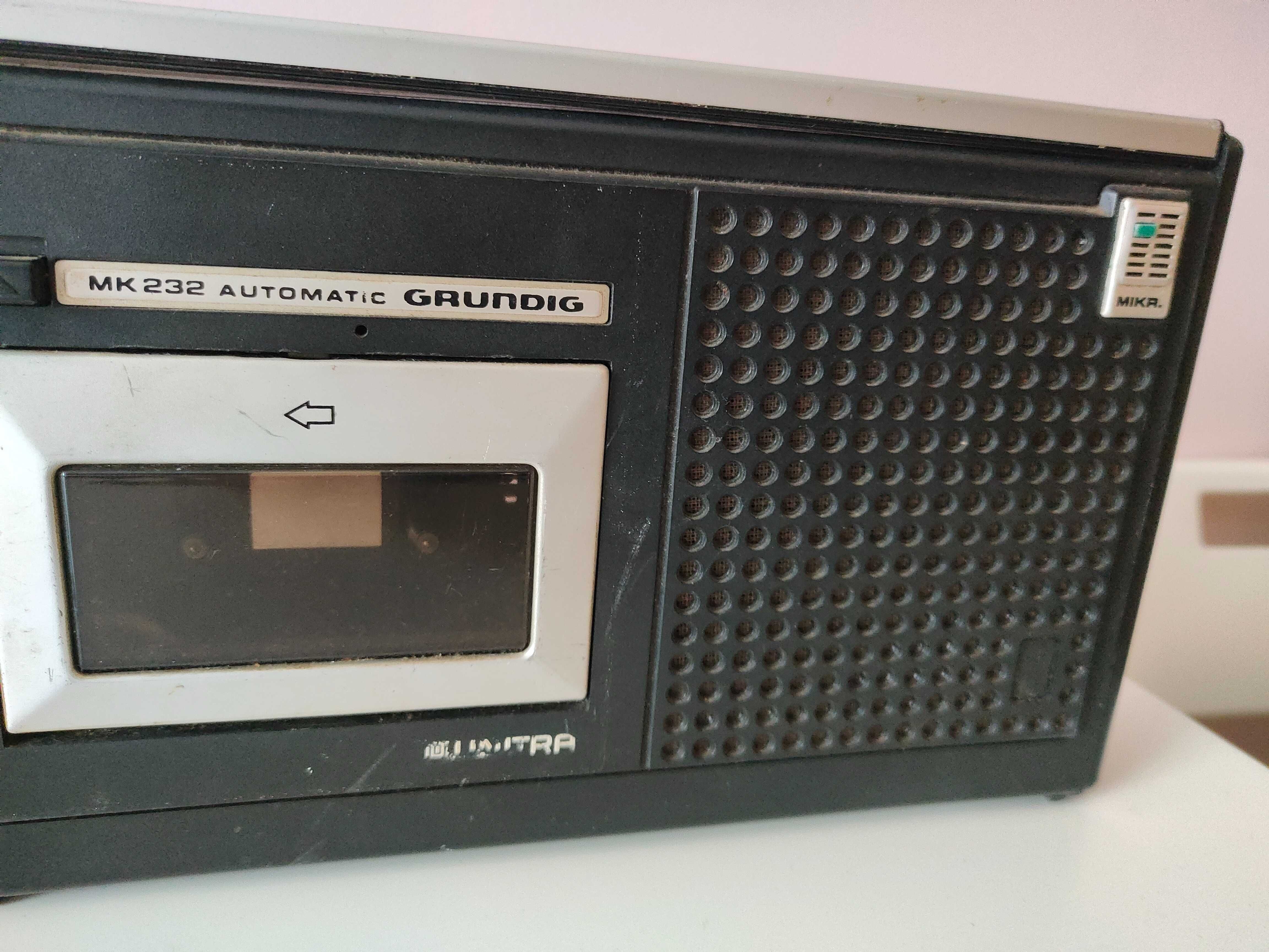 Radiomagnetofon Unitra MK232 Grundig