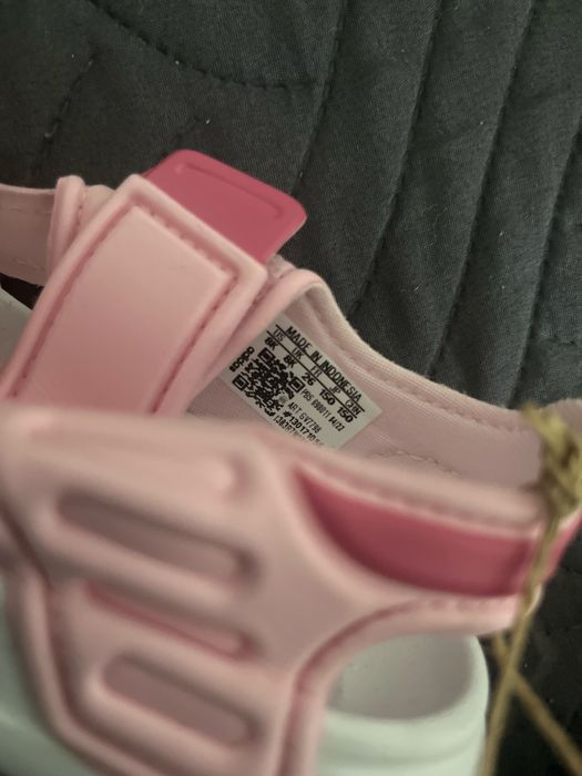 Sandały na rzepę dla dziewczynki Adidas