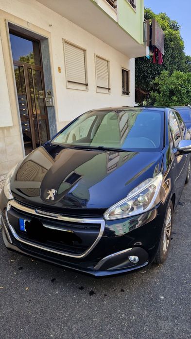 Peugeot 208 Como Novo