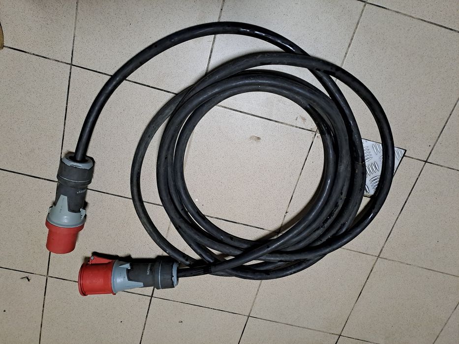 Przedłużacz siłowy gumiak 5 x10 mam długość 10 m, gniazdo wtyk 63A