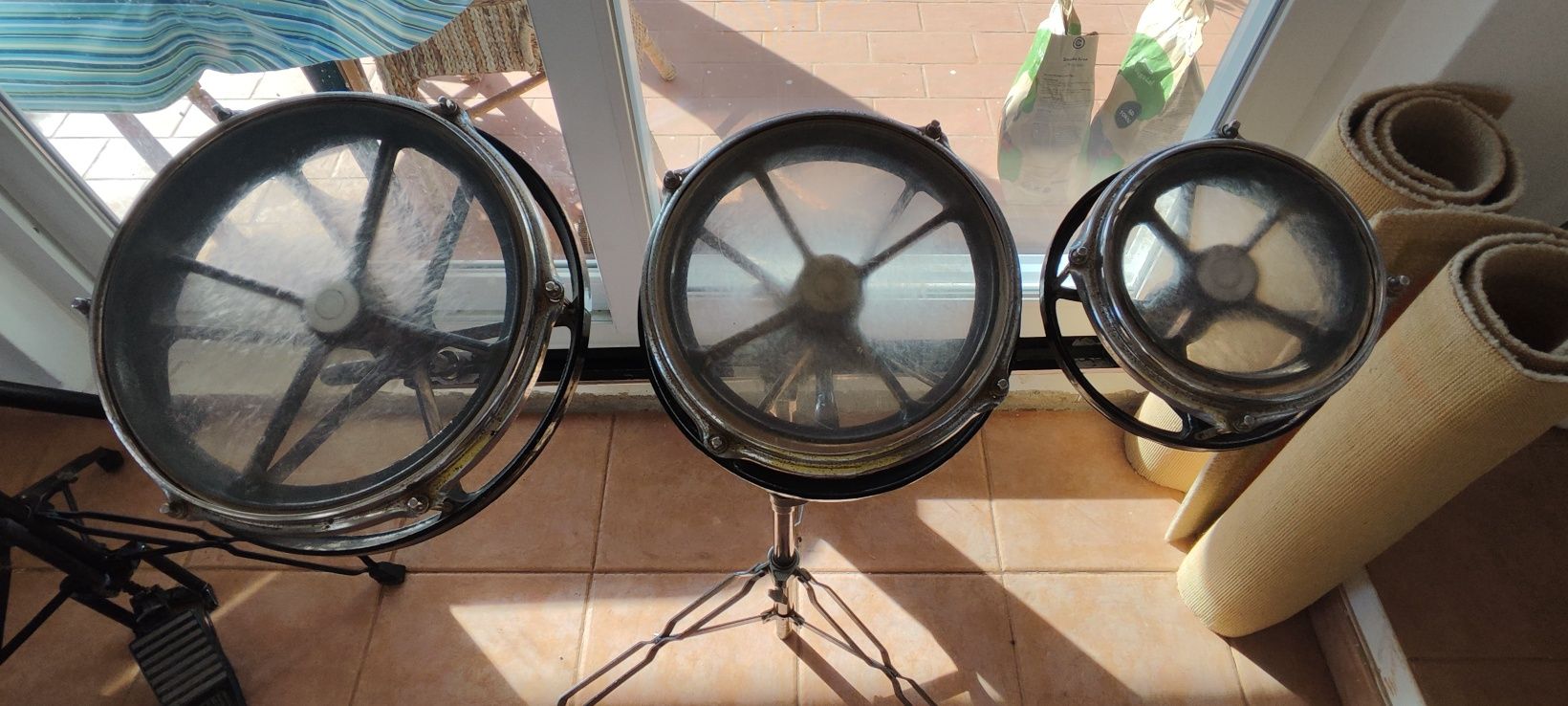Roto toms com suporte
