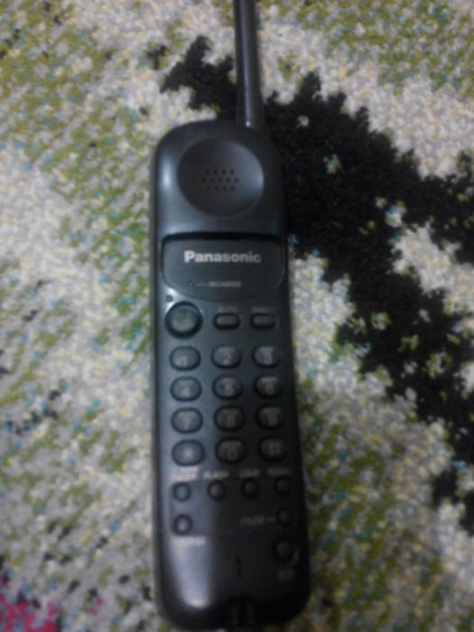 Радио телефон Panasonic не рабочий