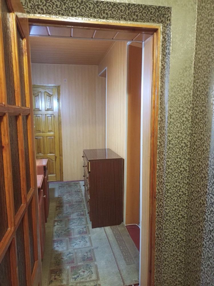 Продам двокімнатну квартиру на Ближньому Замості по вул. О. Дов