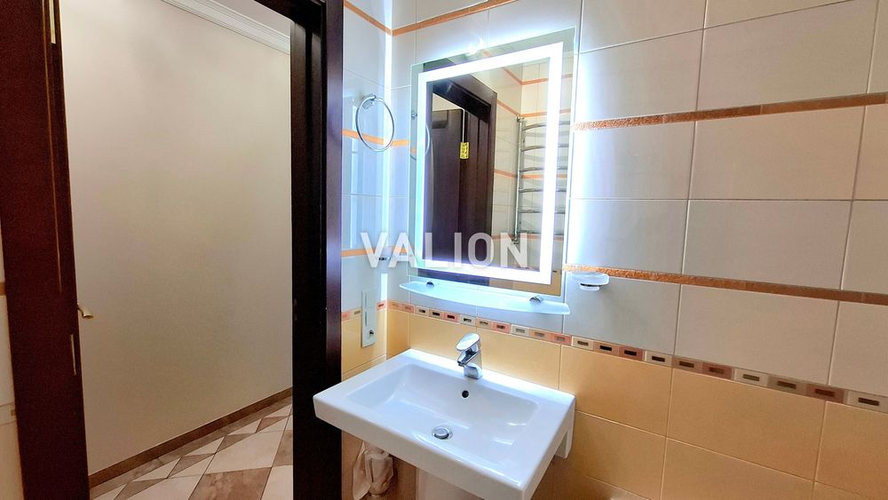 Продаж 1 кім. квартири, ремонт, Харківське шосе, метро Харківська