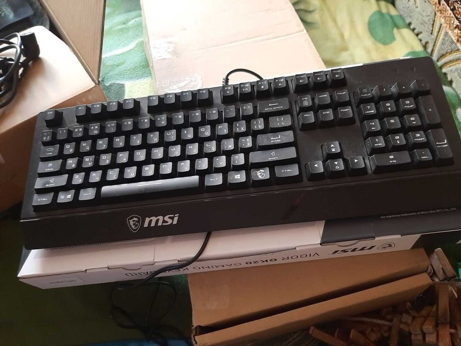 Клавіатура в гарному стані