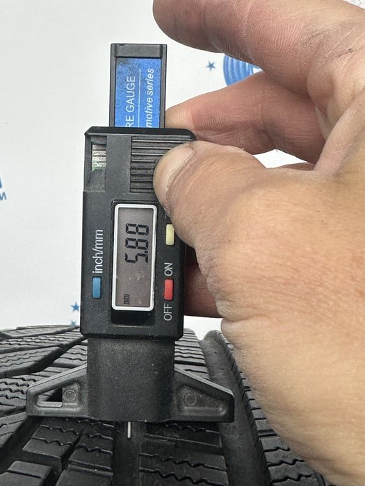 Зимові Шини Hankook 235/60/18 Winter Icept evo2