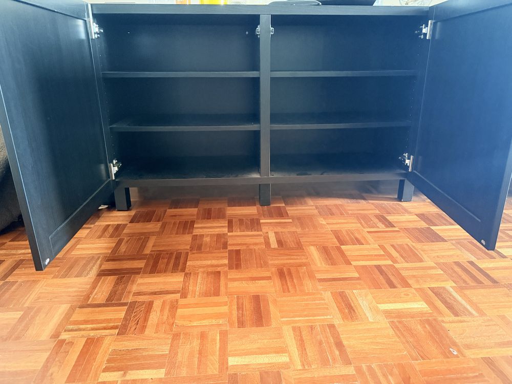 Aparador Besta IKEA