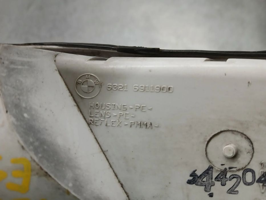 Farolim nevoeiro trás direito BMW 6 (E63)