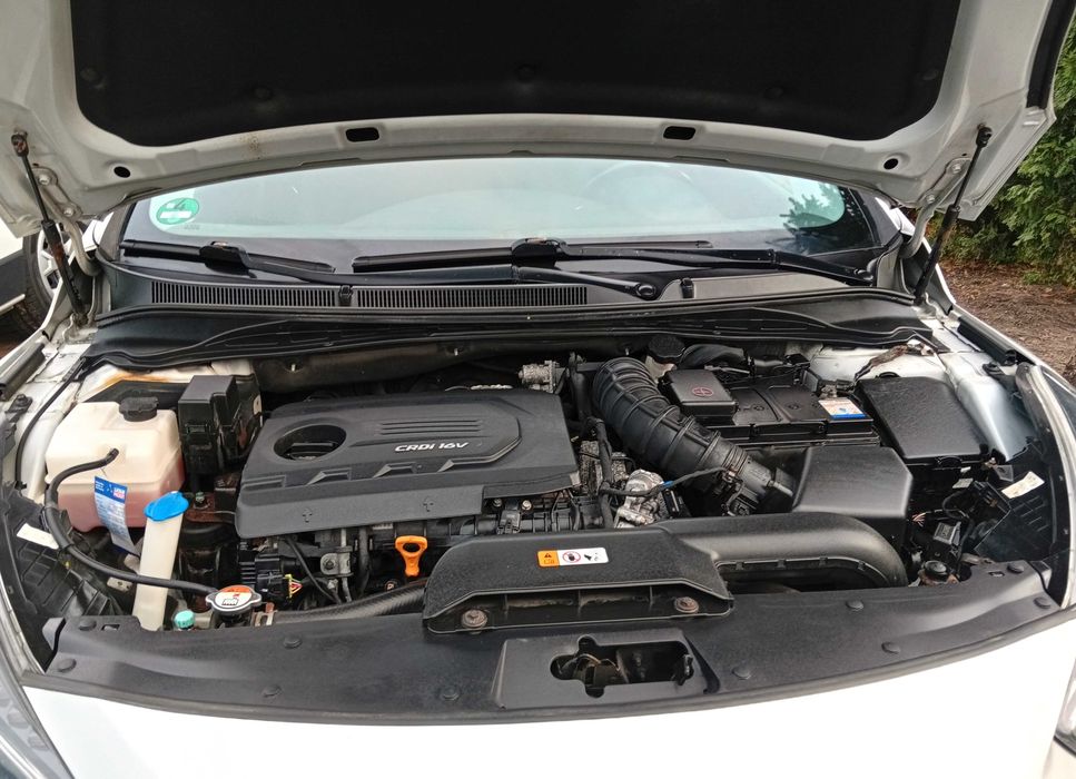 Auto  marki  HYUNDAI   I40