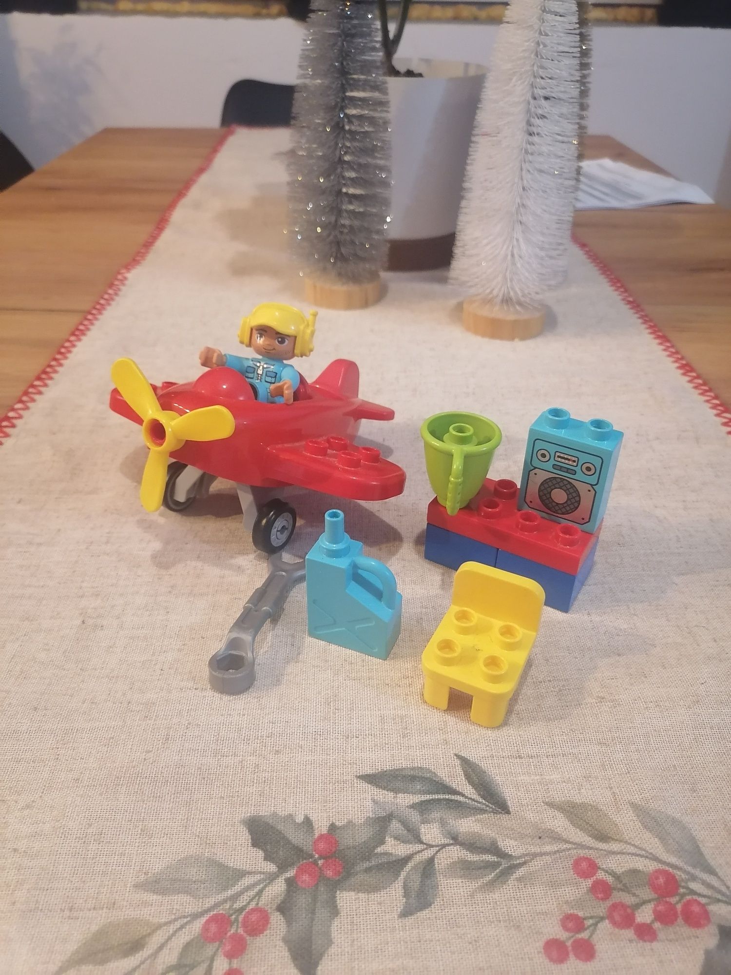 Lego duplo 10908 samolot i pilot