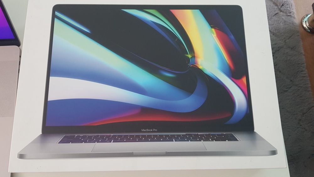 MacBook Pro 16 A2141 32GB/512GB