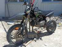 Pit bike YX 160cc Vendo ou troco