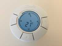 Nowy termostat elektroniczny Danfoss Eco
