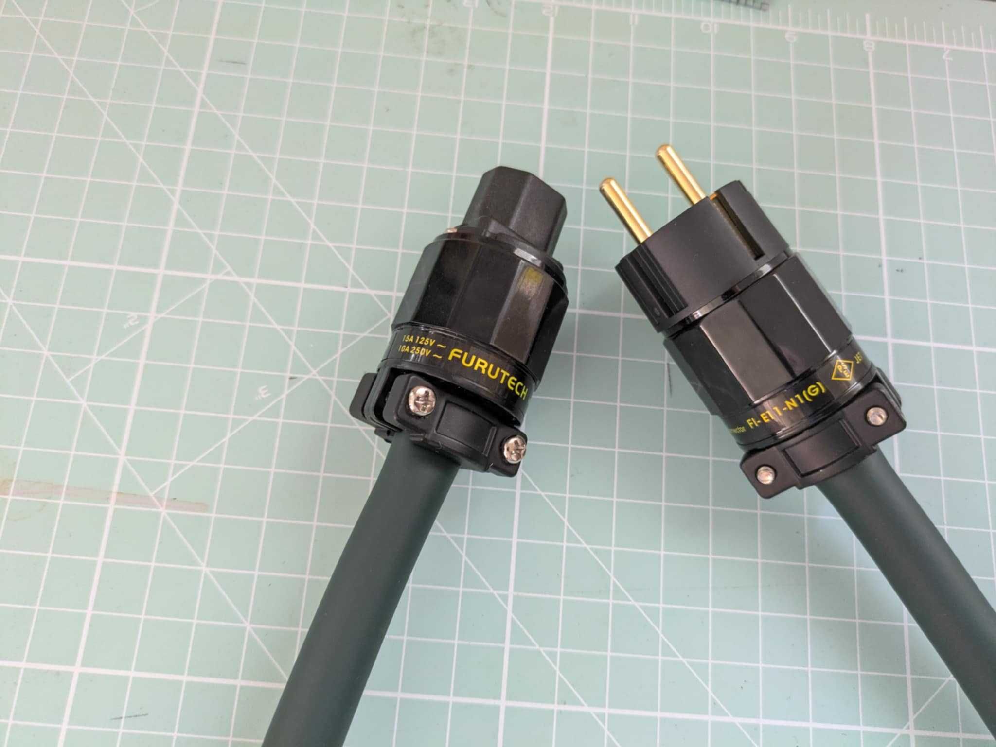 Przewód zasilający audio Furutech FP-S35TC 1 m