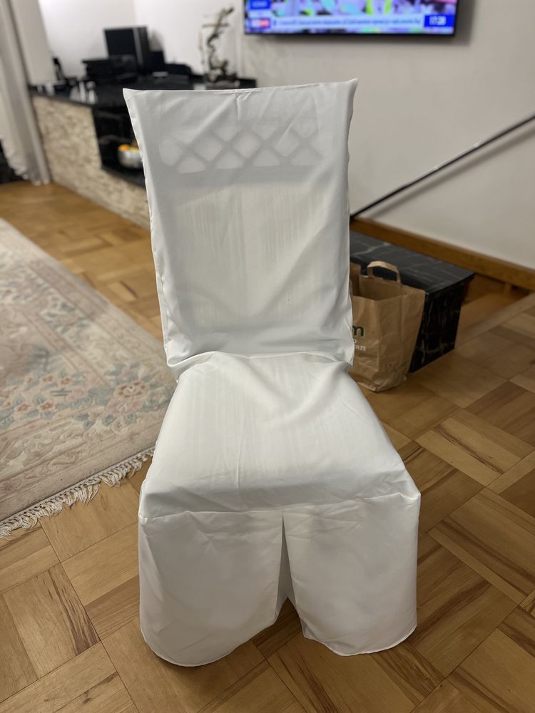Białe pokrowce na krzeslo x6