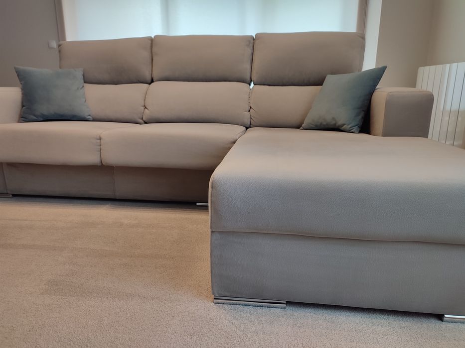 Sofá com chaise longue Cinzento