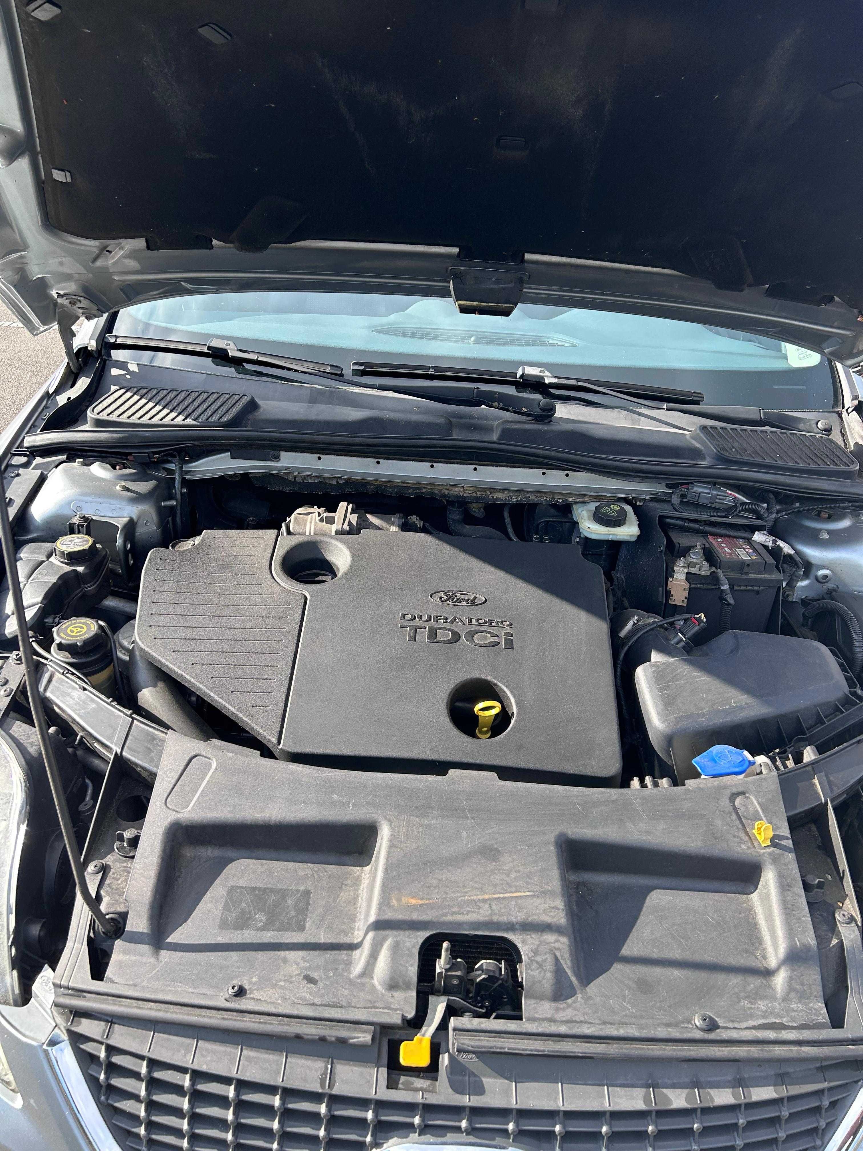 Carro Ford Mondeo