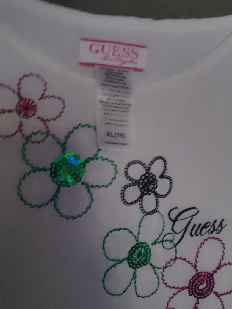 Piękną bluzeczka na ramiączkach GUESS