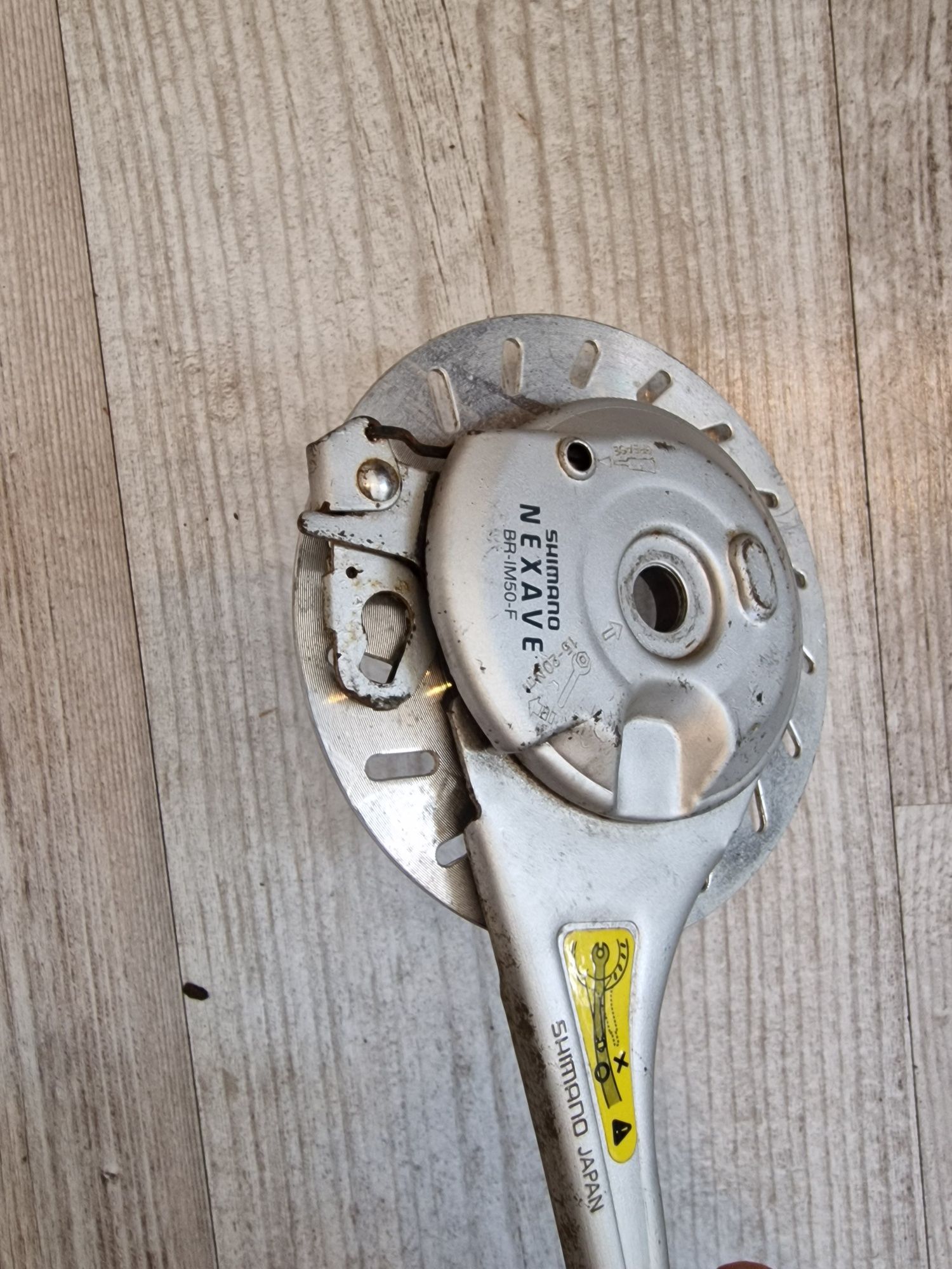 Hamulec rowerowy przedni rolkowy Shimano Nexave BR-IM50-F