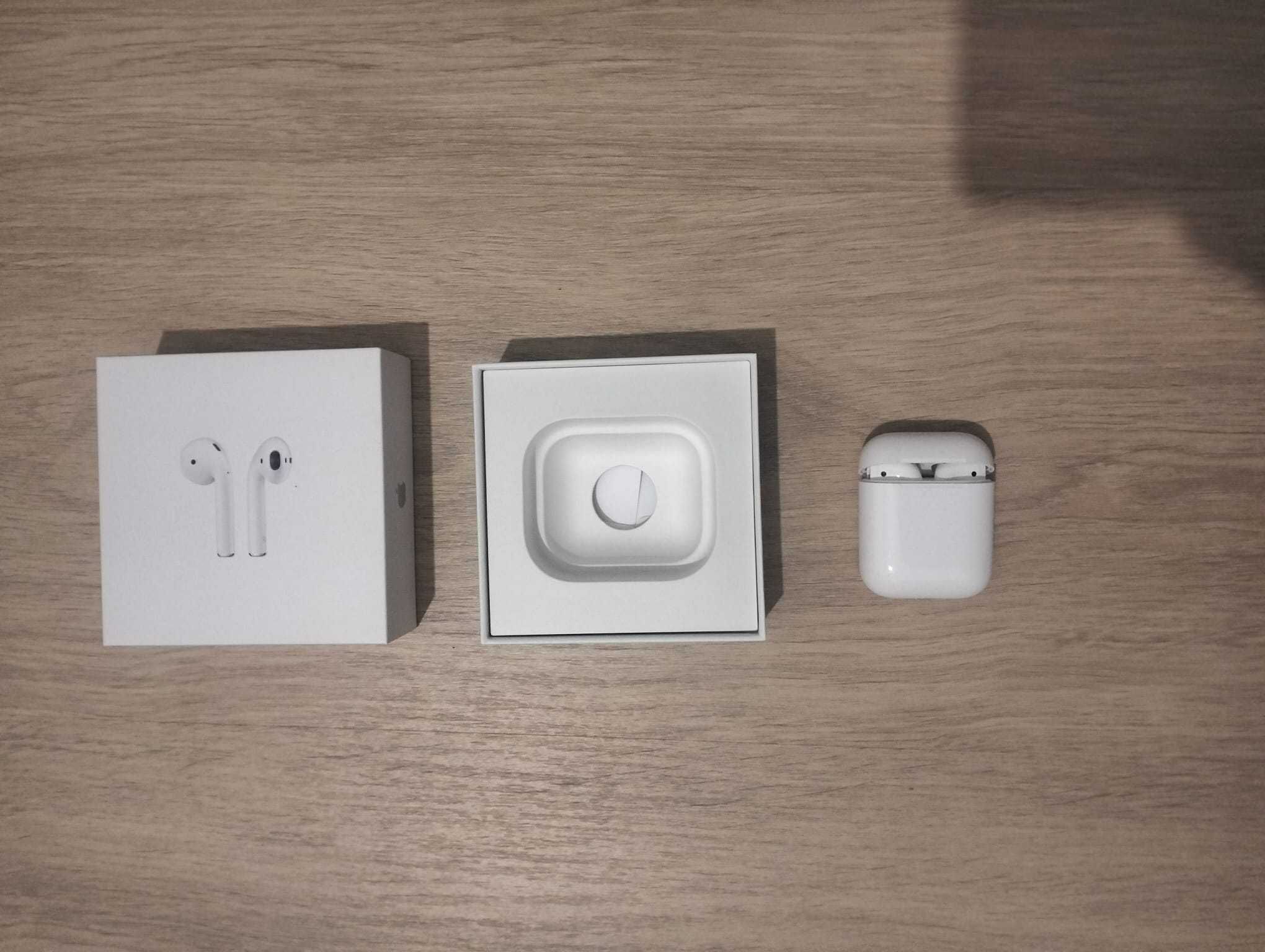 AirPods Apple            .