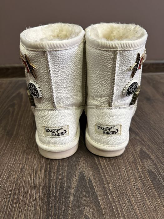 Уггі вінтаж аналог Jimmy choo