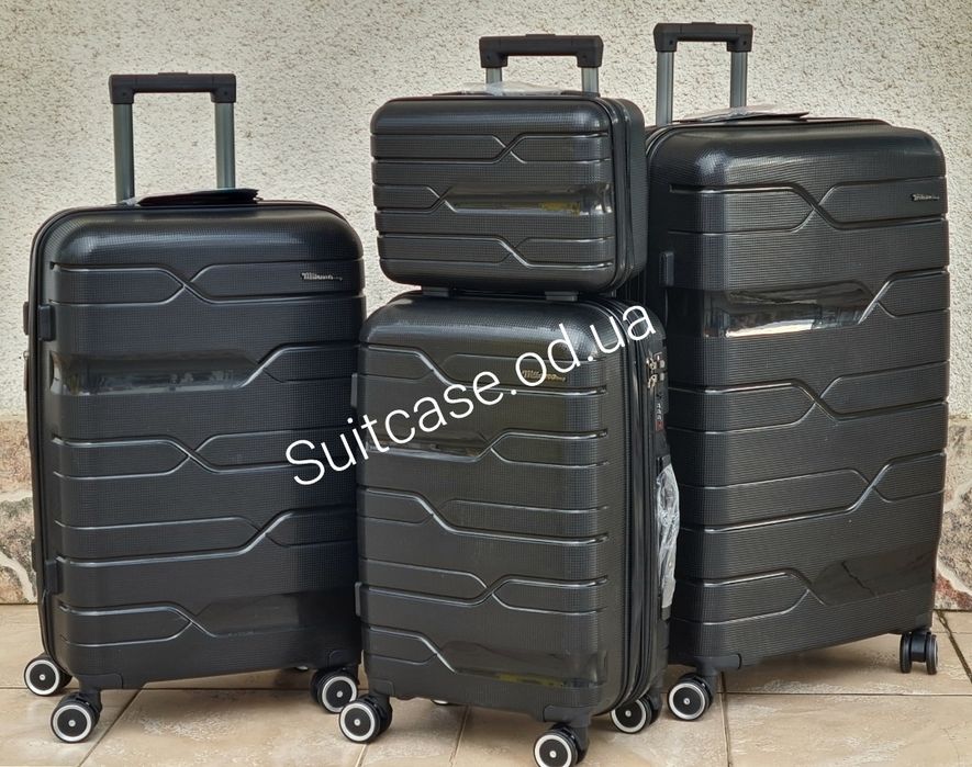 Чемодан из полипропилена Milano  0306