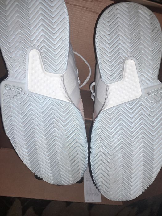 Крассовки для спорта "adidas"39размер