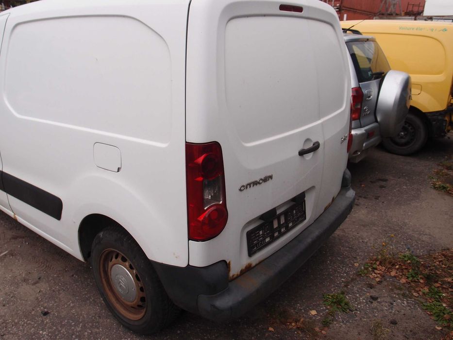 Citroen Berlingo II / 1.6 HDI 16v 90 KM / 2008r. / na części