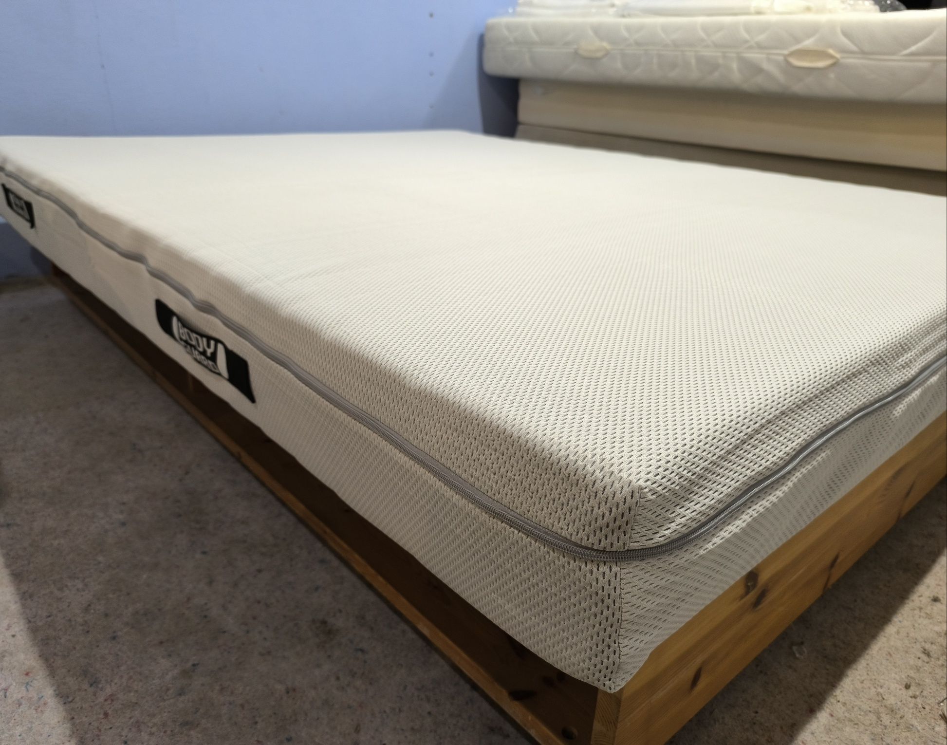 160x200 DOSTAWA GRATIS Bett1 BodyGuard Materac też są 140x200 180x200