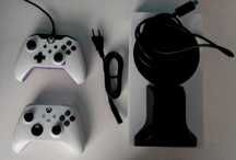 Xbox Series S + 2 pady
