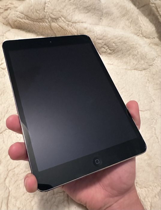 Планшет планшетный компьютер Apple iPad mini 2 Wi-Fi LTE (4G) 16GB