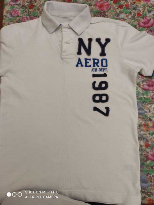 Продам тенниску XS