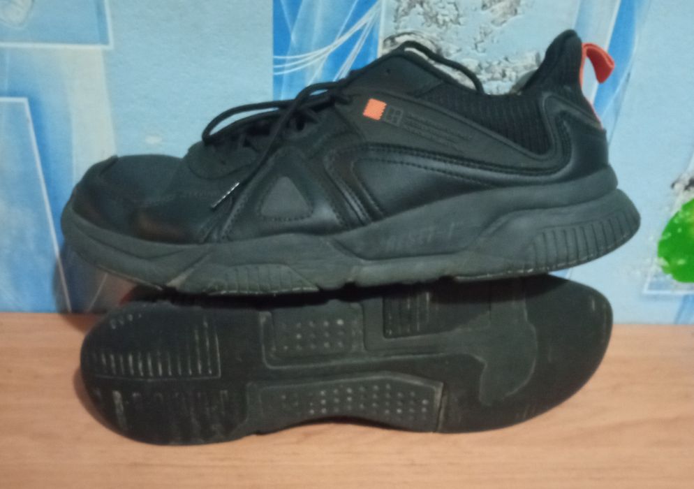 Продам мужскую обувь-38,41,42 р-ррв