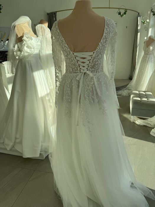 Przepiękna kobieca suknia ślubna Beata roz. 42 ivory, śmietankowa