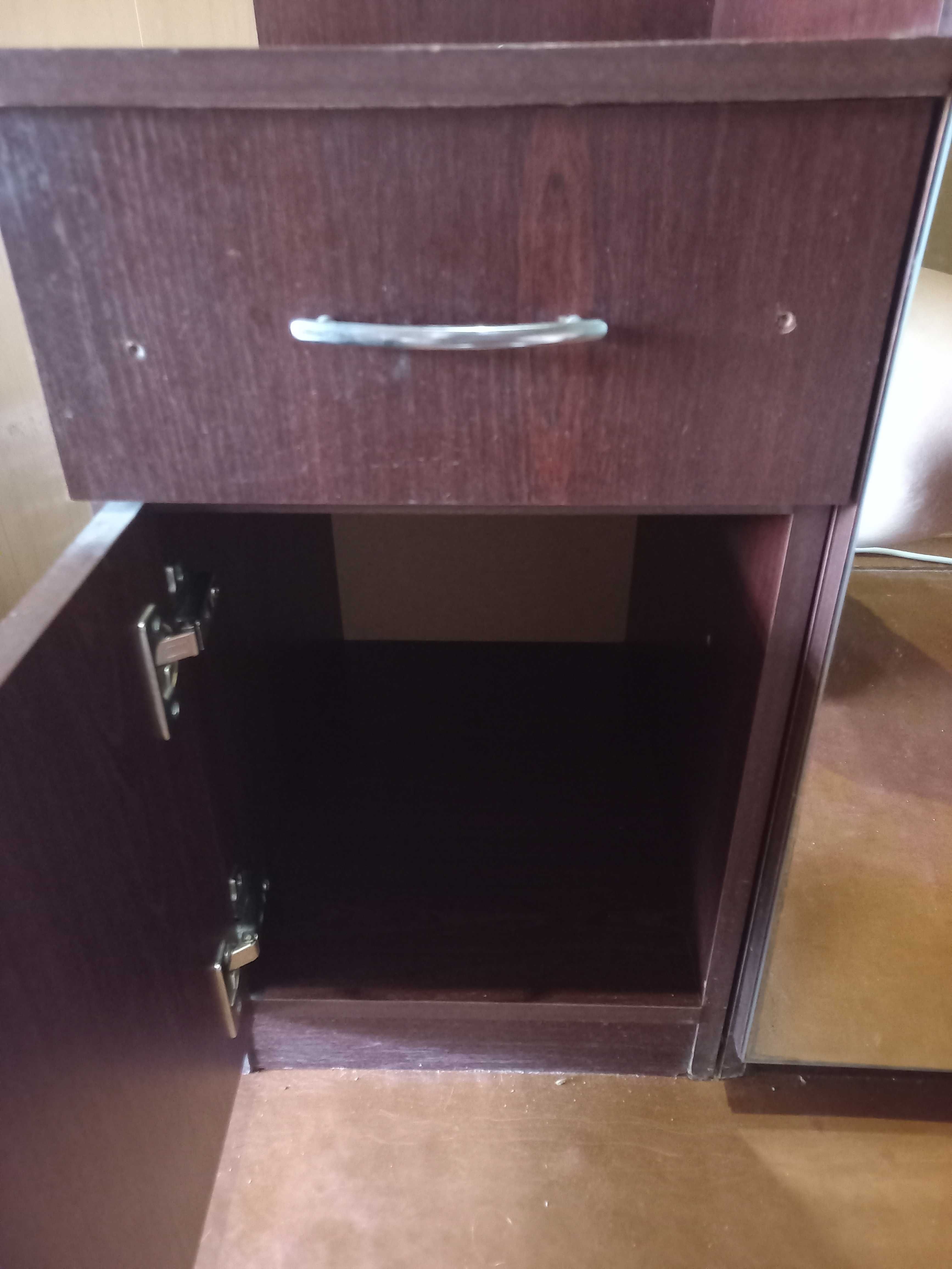 Продам шкаф прихожка