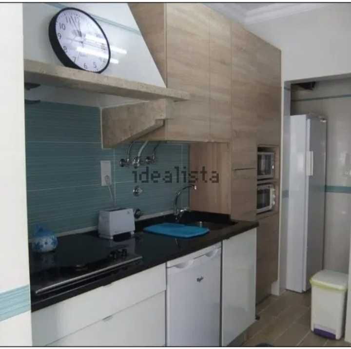 Apartamento T2+1, c/TERRAÇO, r/c, 2 WCs em Algés