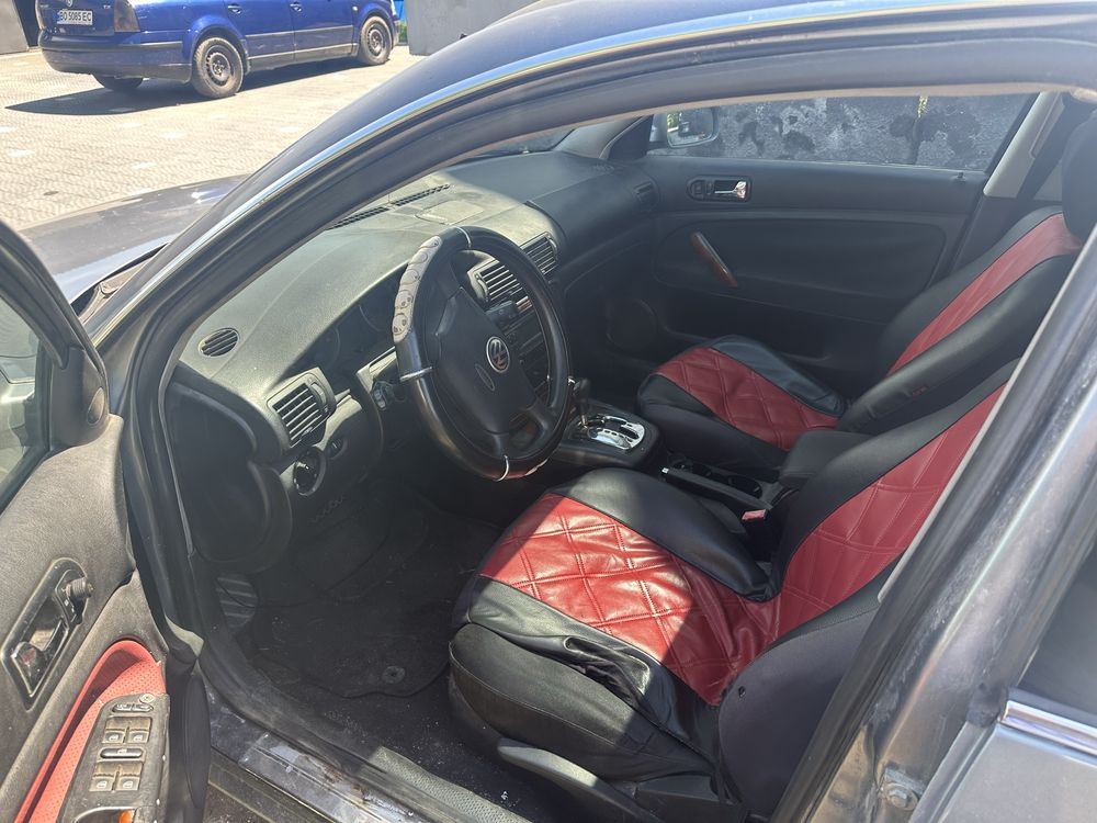 Volkswagen Passat 1.8t автомат американець
