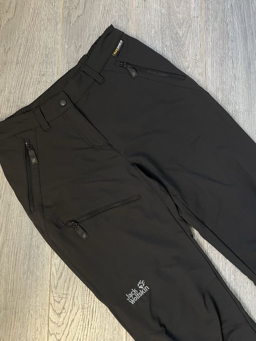 Трекинговые софт-шелл штаны Jack Wolfskin