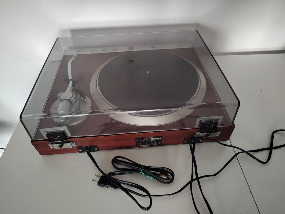 Denon Dp-40f gramofon
