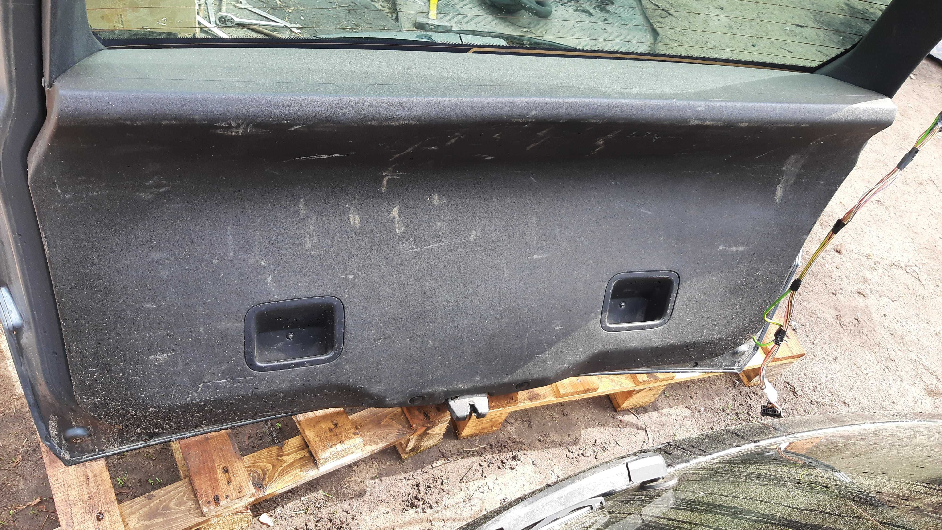 lak. EZWD klapa kompletna Citroen C4 grand picasso