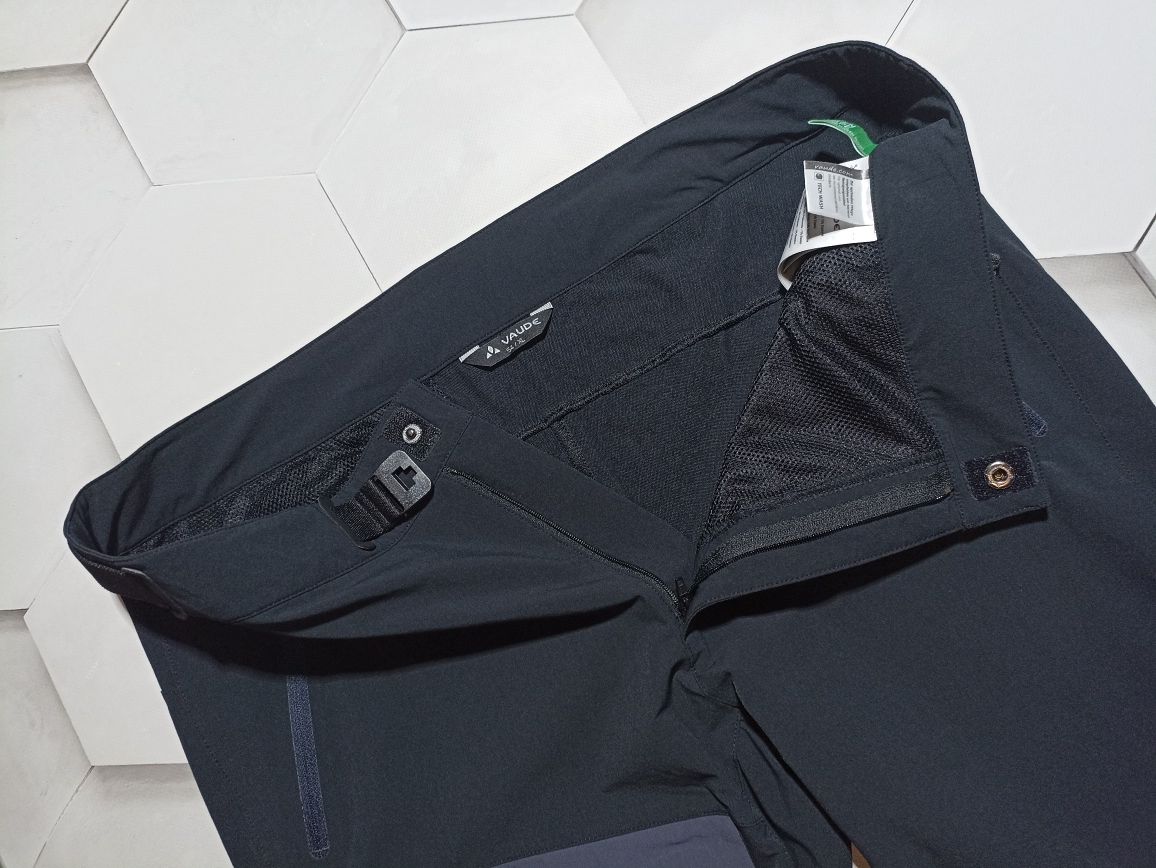 VAUDE Badile Pants II Black Softshell/Gore Tex Dynafit Track Men's/XL
