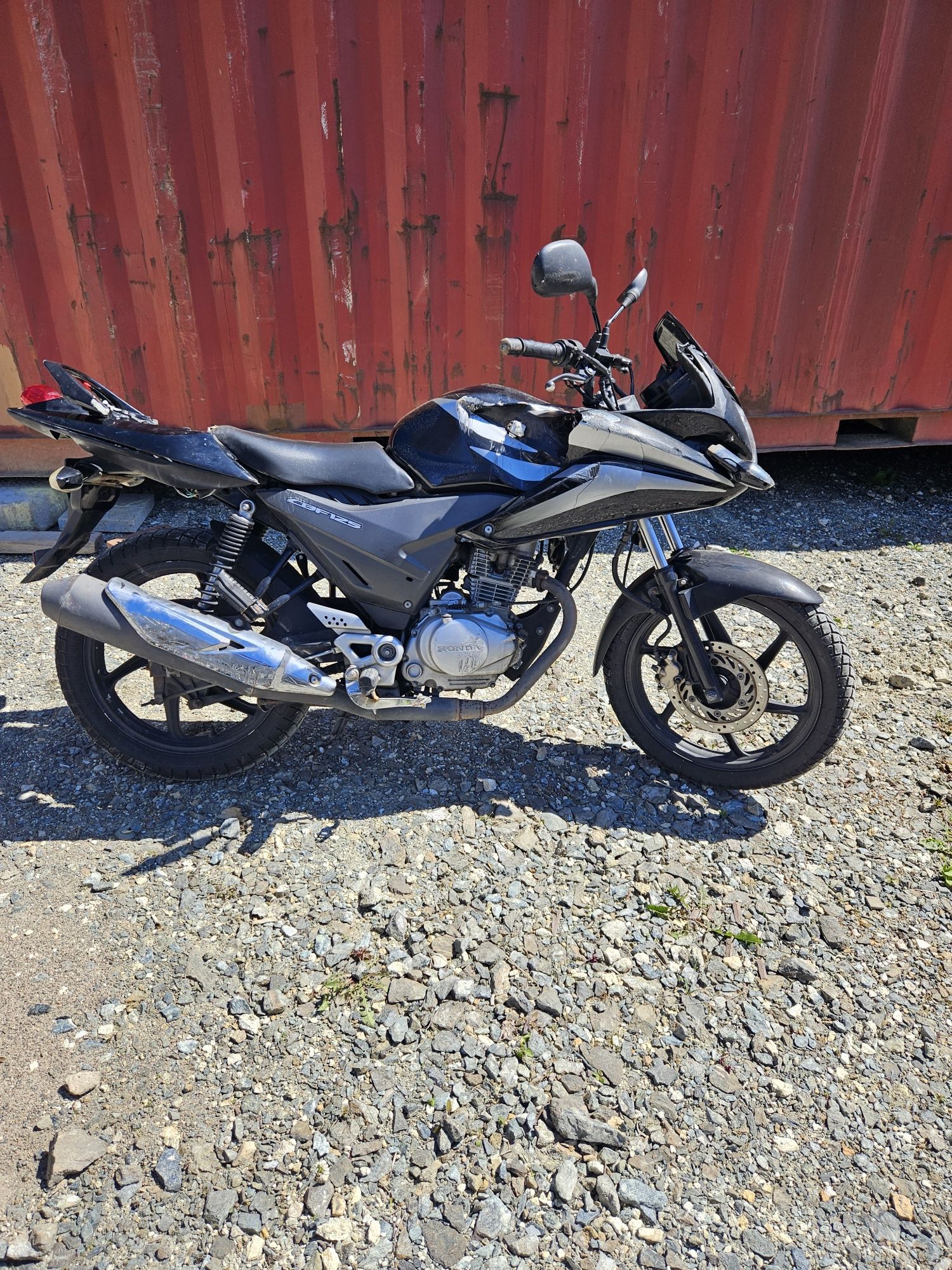 Honda cbf 125 motocykl