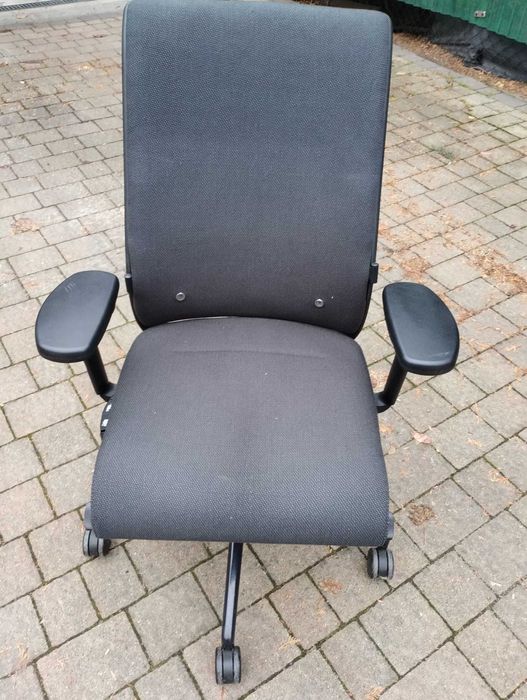 Krzesło biurowe profesjonalne